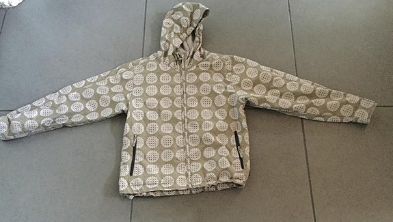 Product image 1 of 2