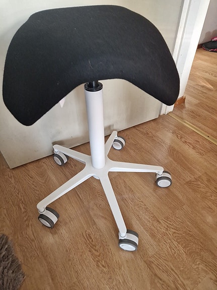 Ergonominen työtuoli