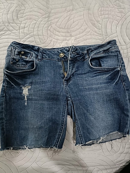 Farkku shortsit