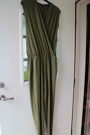 Me&i jumpsuit. käyttämätön. S