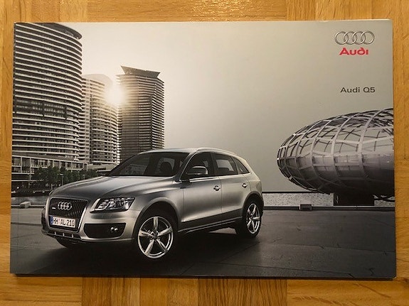 Esite Audi Q5 8R vuodelta 2008/2009