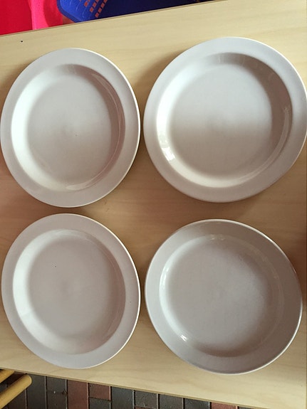 Vanhat arabia lautaset 4 kpl