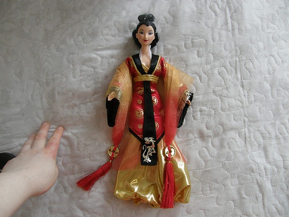 Upea Mulan- nukke BARBIE/ DISNEY