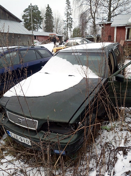 Volvo v70 2.5t -97 automaatti