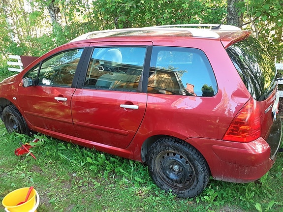 Peugeot 307 SW 1.6 2005 takaovi vasen
