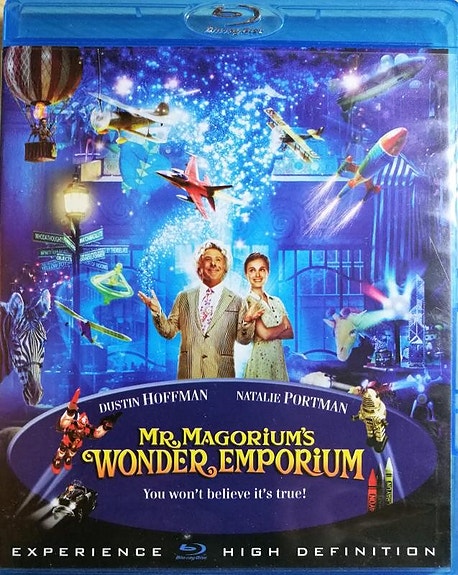 Lumottu Lelukauppa BlueRay-elokuva