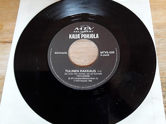 Kaija Pohjola 7" Tulinen rakkaus / Yön ruusu