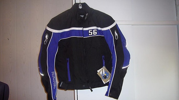 Product image 1 of 3