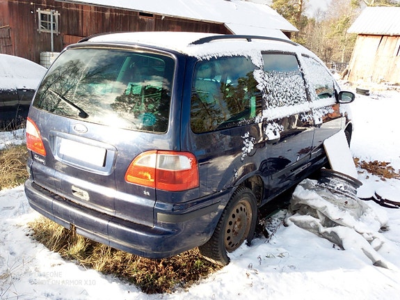 Ford galaxy 2.3 manuaali -04