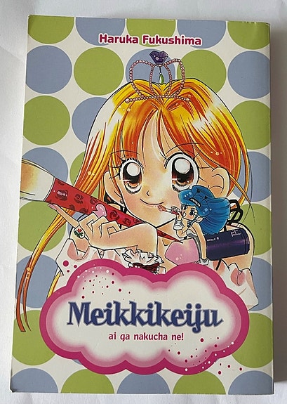Meikkikeiju Manga Kirja