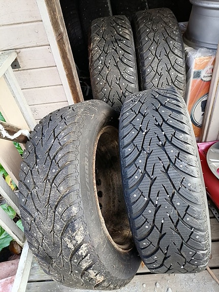 16" Nastarenkaat. 4x100 vanteet. Renault. Ym