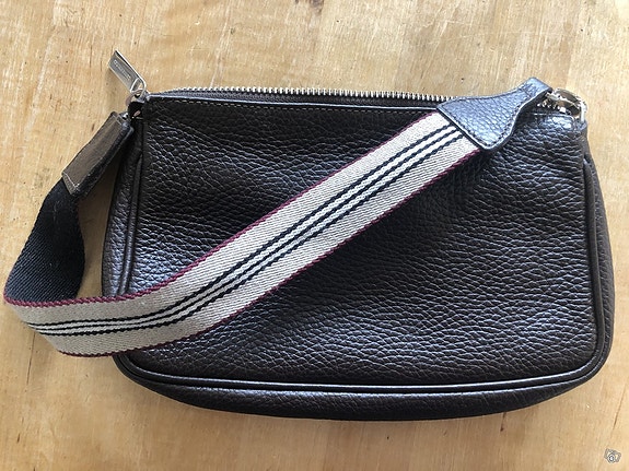 Ruskea BURBERRY käsilaukku