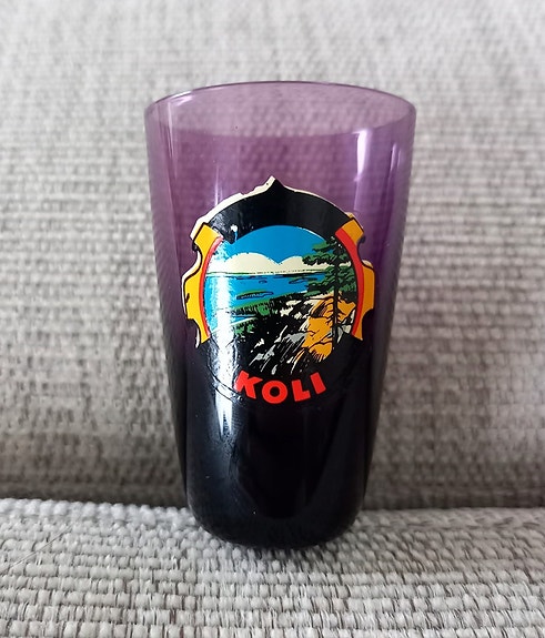 Koli matkamuisto pieni vanha lasiesine
