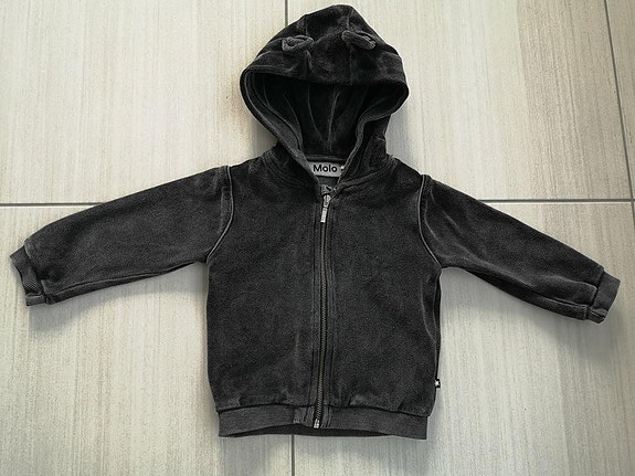 Product image 1 of 2
