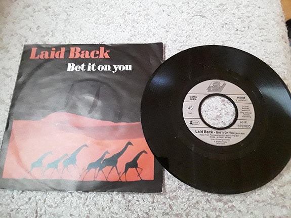 Laid Back 7" Bet it on you / Fly with me
