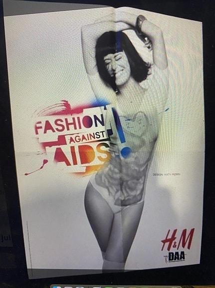 Katy Perry juliste ( useita eri )