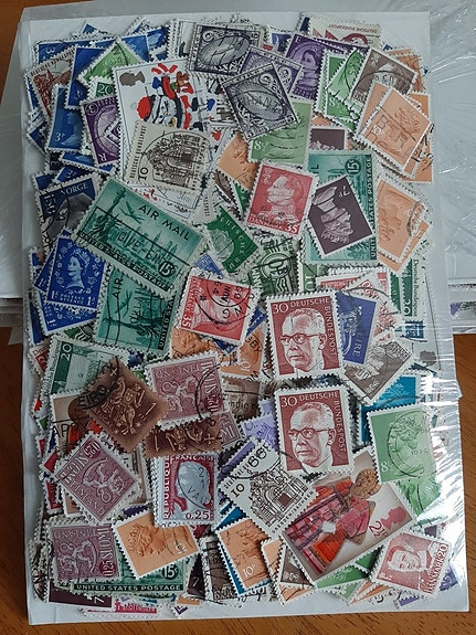 Postimerkkejä
