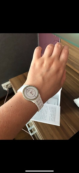 Skagen keraaminen kello