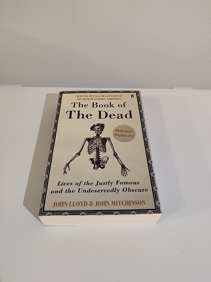 The Book of The Dead - John Lloyd & John Mitchinso (Halloween)