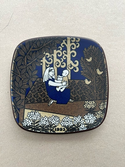 Arabia 1993 Kalevala-vuosilautanen