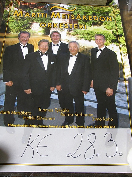 Keikkajuliste Martti Metsäkedon orkesteri