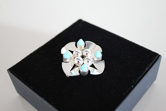 Salovaara rintakoru, rintaneula, hopea, vintage, 1967