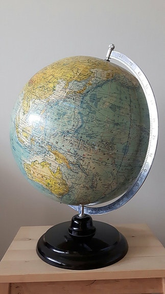 Product image 1 of 8
