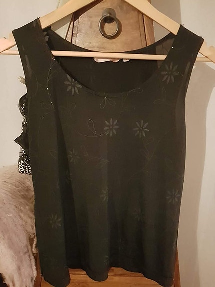 Cashmere musta juhlatoppi koko 42