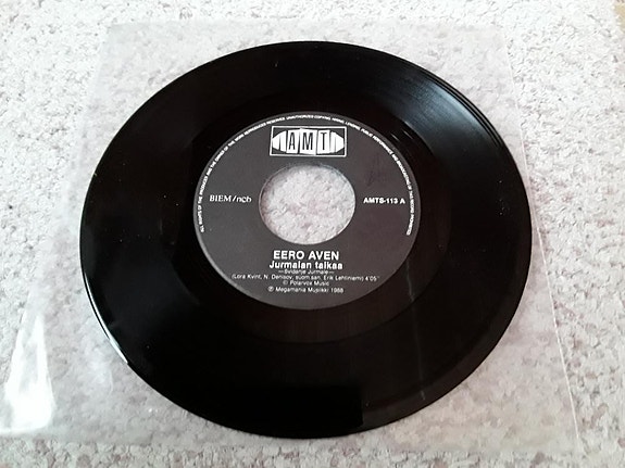2 kpl Eero Aven 7" Single