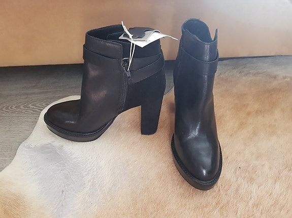 H&M 39/25cm (uusi) nahka nilkkurit platform tolppakorko
