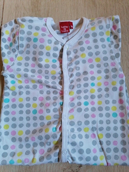 Lotta & Lassi uusi haalari 68cm,sis.postit