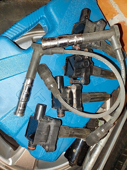 MB Vito 638 bensa puolat