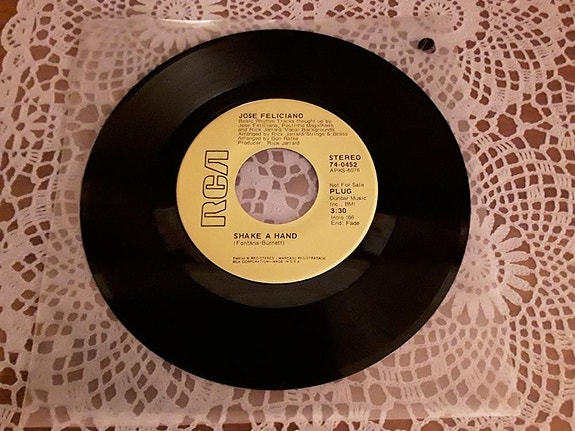 Jose Feliciano 7" Shake a hand