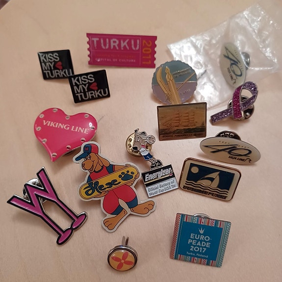 Product image 1 of 6