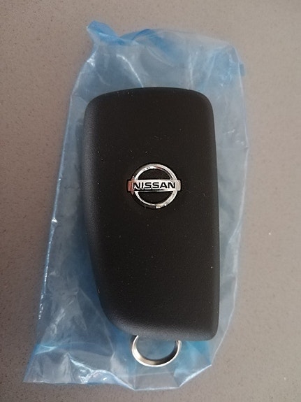Nissan kaukosäätöavain