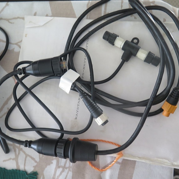 NMEA 2000 johtoja