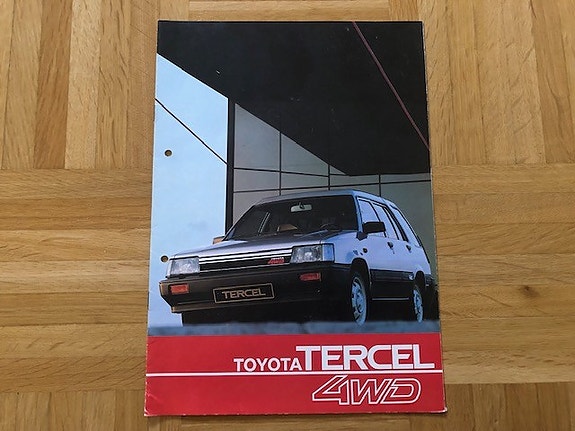 Esite Toyota Tercel 4WD vuodelta 1983