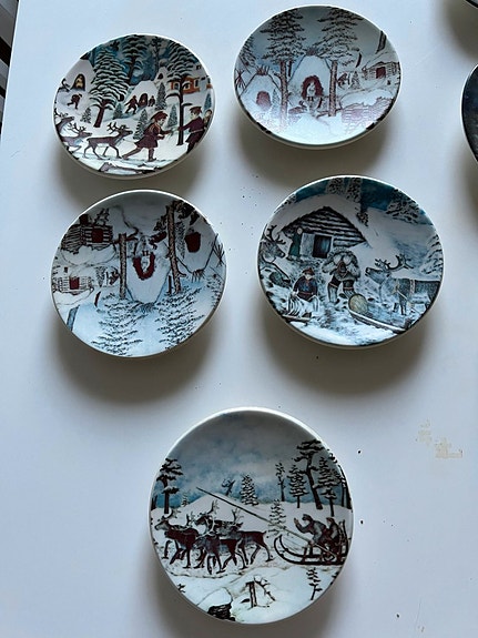 Alarieston Arabian seinälautaset