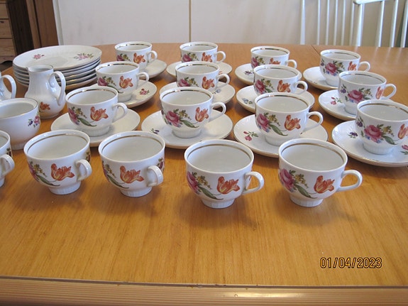 Product image 1 of 6