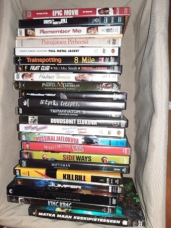 Dvd elokuvia , hinta / kpl