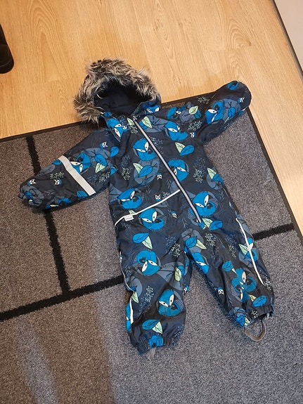 Vauvan talvihaalari koko 74