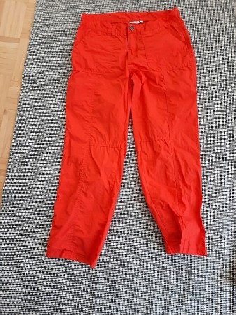Oranssit Housut/caprit koko 38