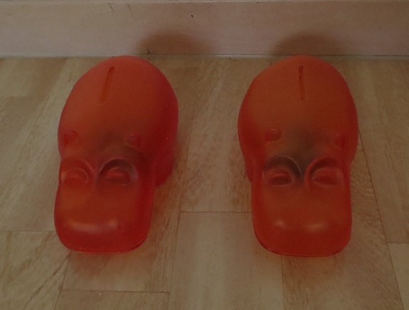 Product image 1 of 2