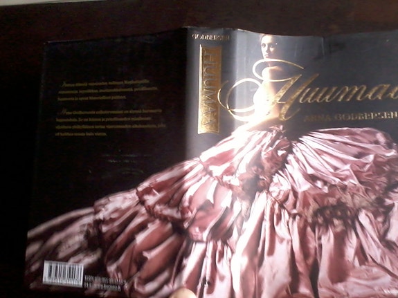 Anna Godbersen: Huumaa (sidottu, 2009)