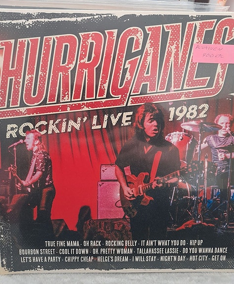 Hurriganes Rockin Live