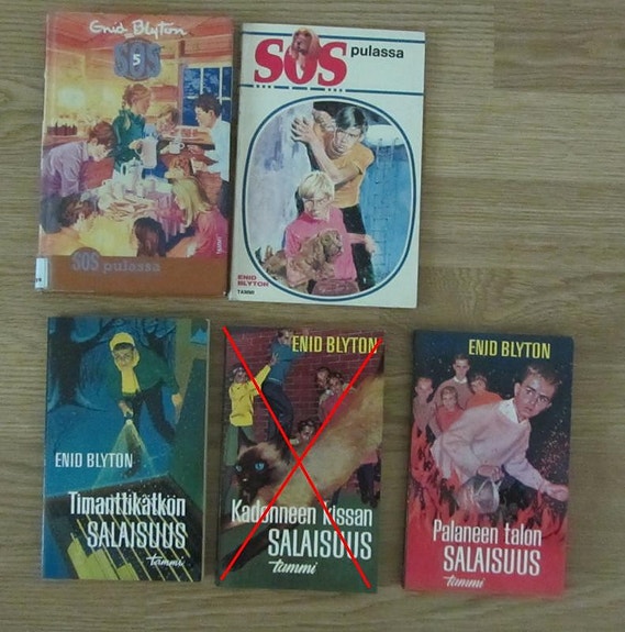 Enid Blyton, Viisikko- ja SOS-sarjan kirjoja