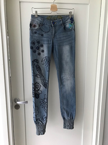 Desigual farkut 26