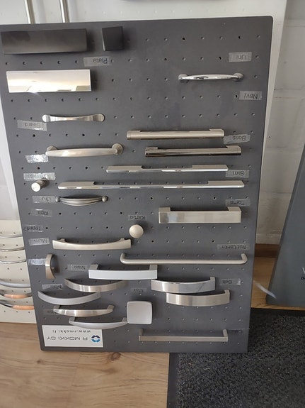 Product image 1 of 6