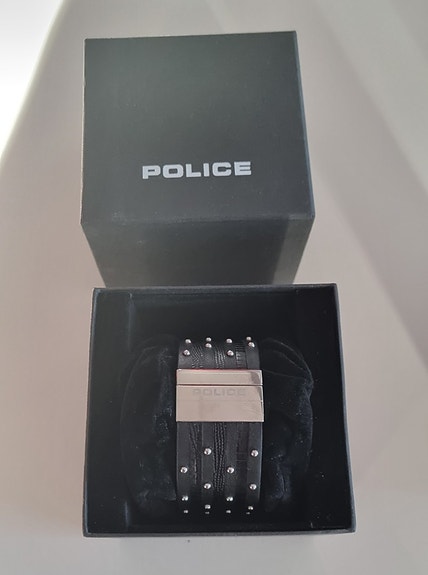 Product image 1 of 6