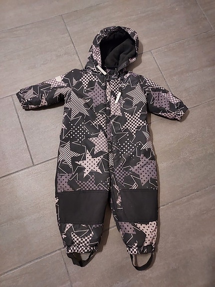 KappAhl merkkinen talvihaalari koko 74 cm
